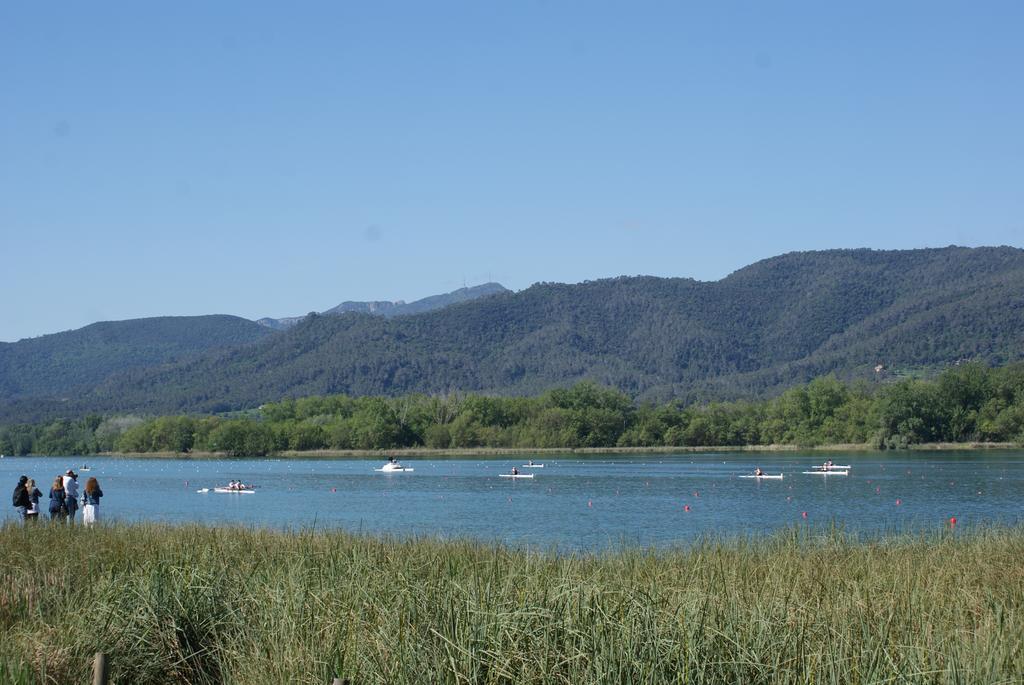 Flora Bed and Breakfast Banyoles Eksteriør billede